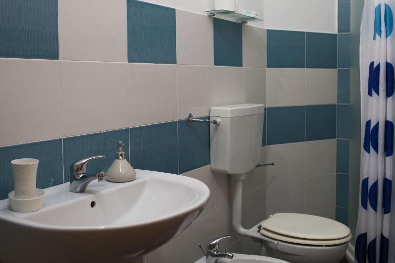 Area 12 Bb Bed & Breakfast Трапани Екстериор снимка