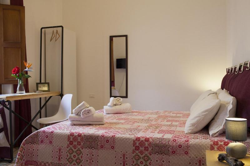 Area 12 Bb Bed & Breakfast Трапани Екстериор снимка