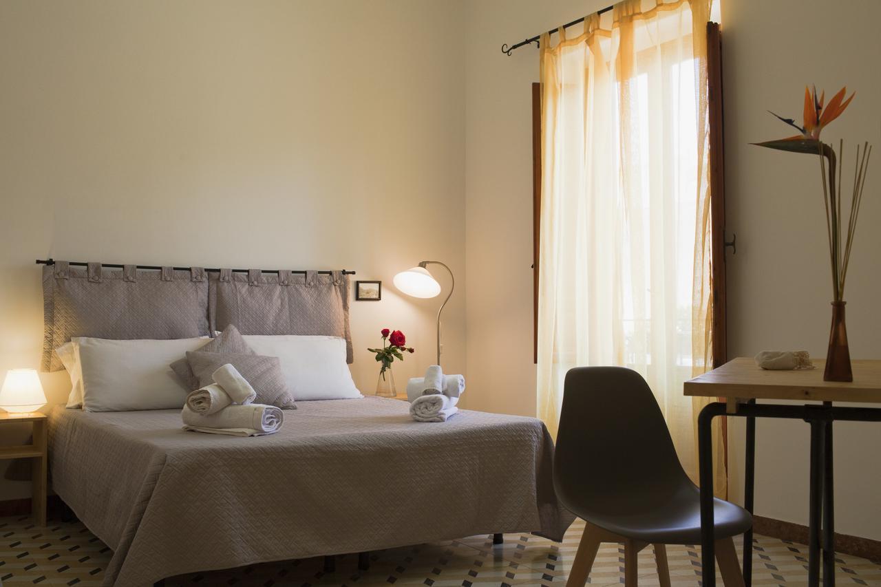 Area 12 Bb Bed & Breakfast Трапани Екстериор снимка
